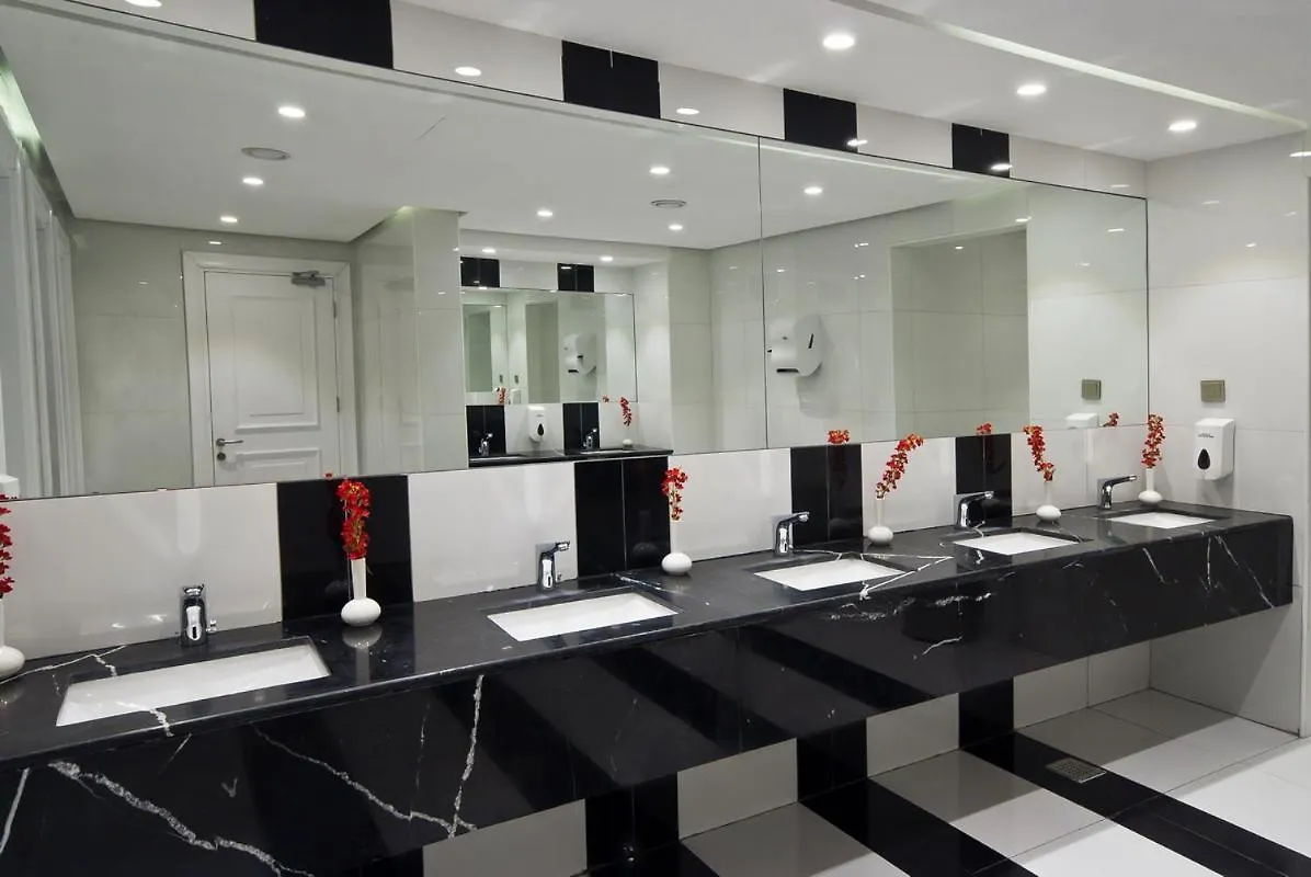 ***  Ramada Zad Al Qasr Hotel Mekke Suudi Arabistan